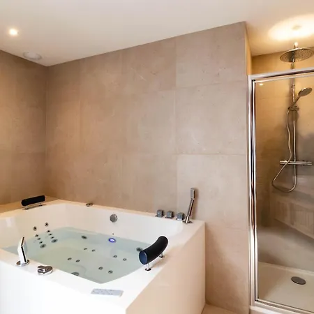 Appartamento Romance & Evasion - Centre - - Balneo Quimper